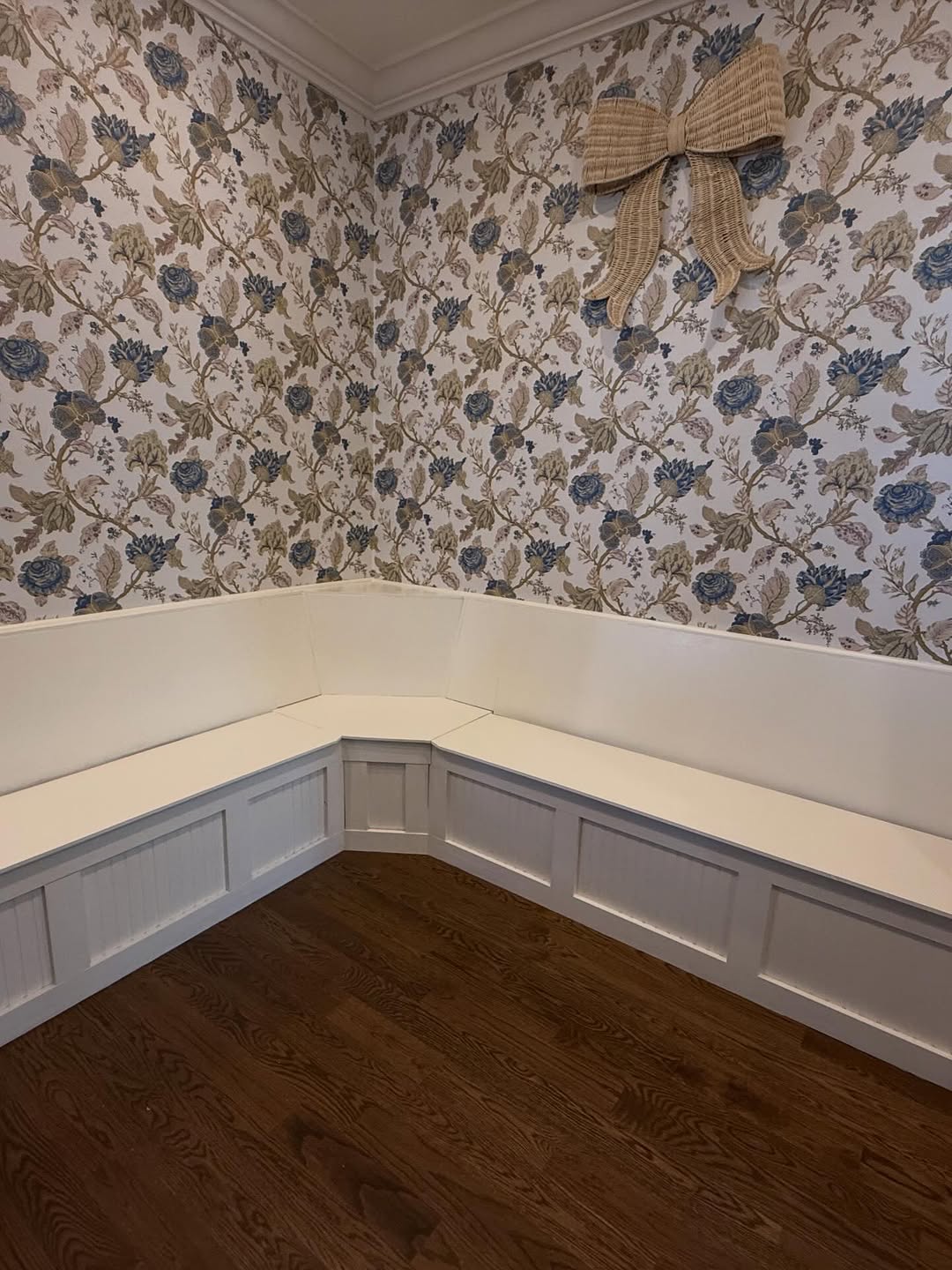 Built-in corner banquette